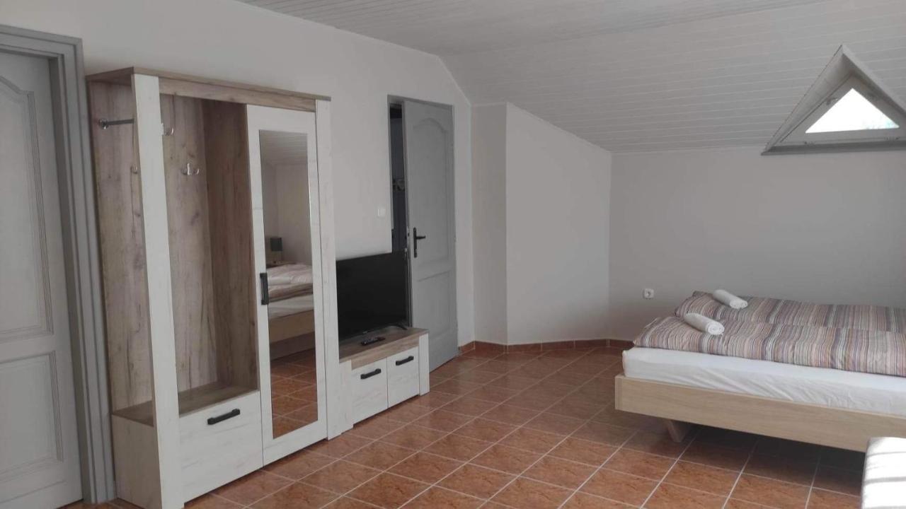 Silence Apartmanhaz Zalakaros Ngoại thất bức ảnh