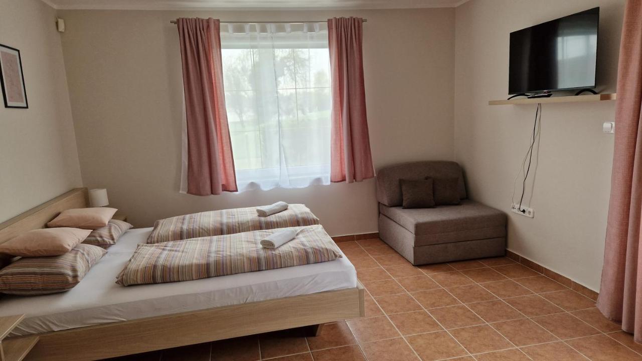 Silence Apartmanhaz Zalakaros Ngoại thất bức ảnh